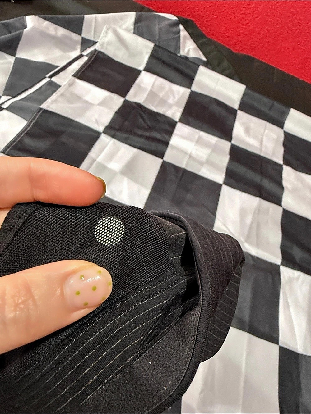 lululemon Striped Mesh Back Sports Bra in Black w/ stripes - Picture 5 of 6
